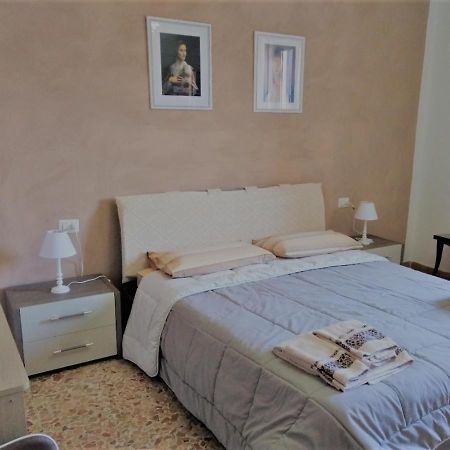Sa Rosa E Su Trapperi Bed & Breakfast Oschiri Exterior photo