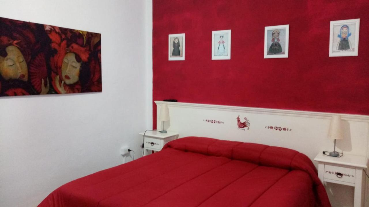 Sa Rosa E Su Trapperi Bed & Breakfast Oschiri Exterior photo