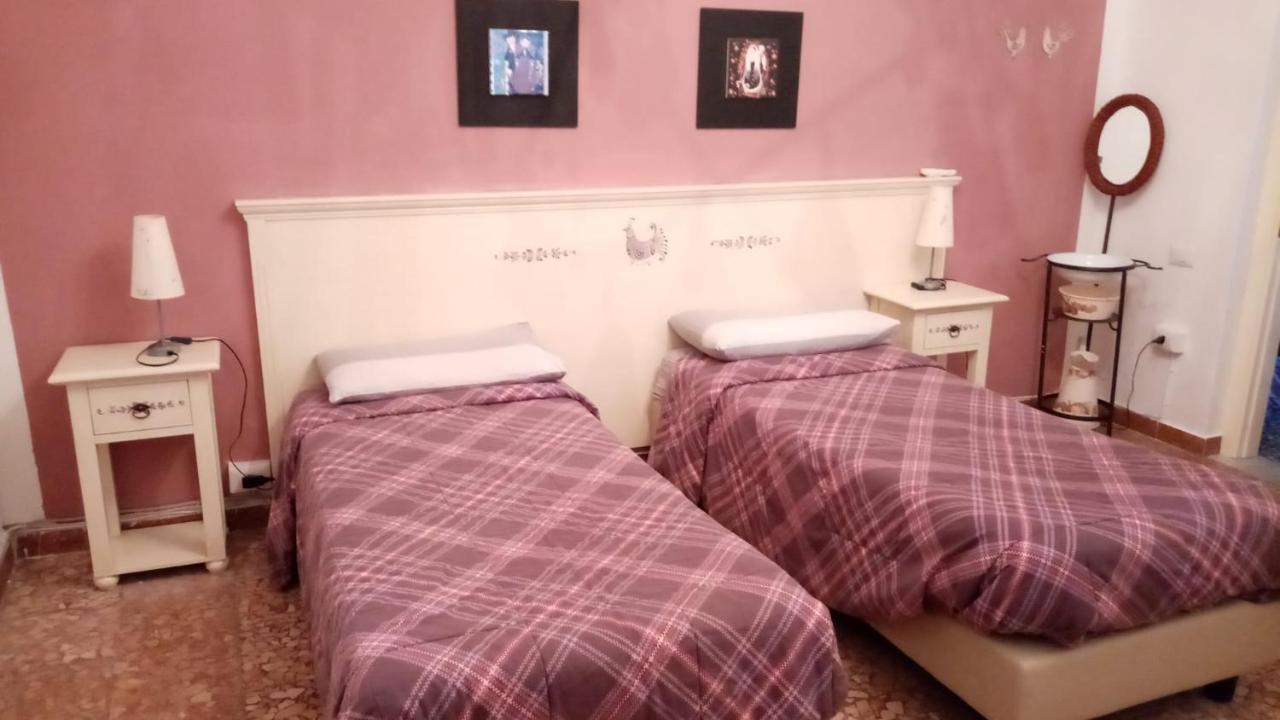 Sa Rosa E Su Trapperi Bed & Breakfast Oschiri Exterior photo